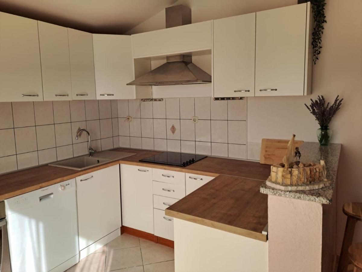 פוסדריה Apartment Ema מראה חיצוני תמונה